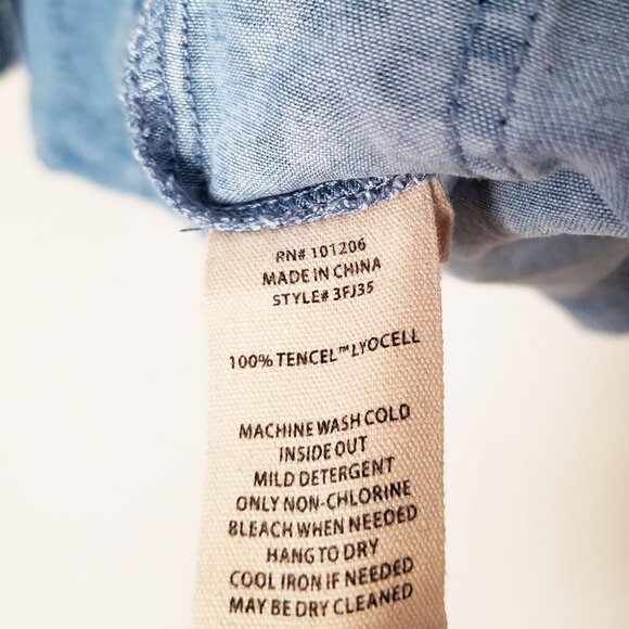 Soft Surroundings Leopard Thelma Chambray Long‎ Sleeve Button Down Shirt XSP - Picture 10 of 14